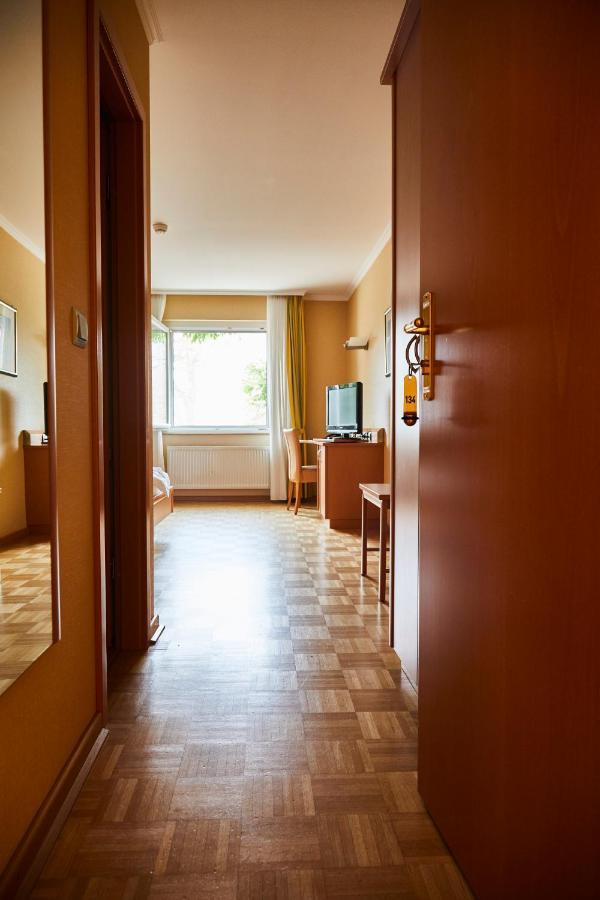 Hotel Cap Polonio Pinneberg Exterior photo
